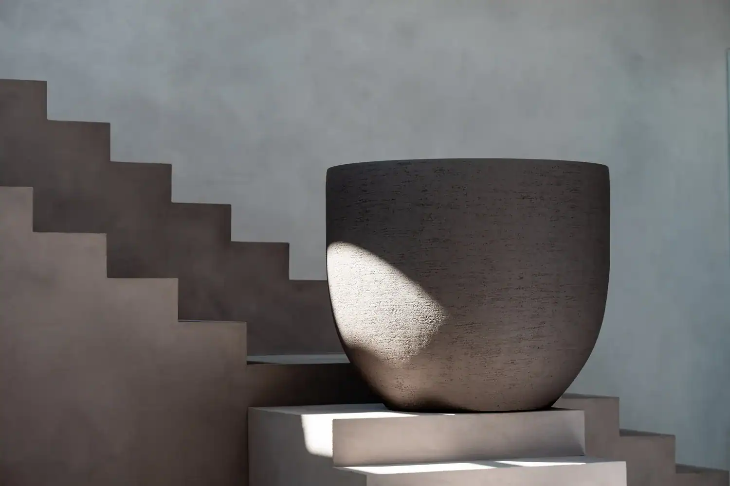 Terreno New Egg Pot - Ash Brown